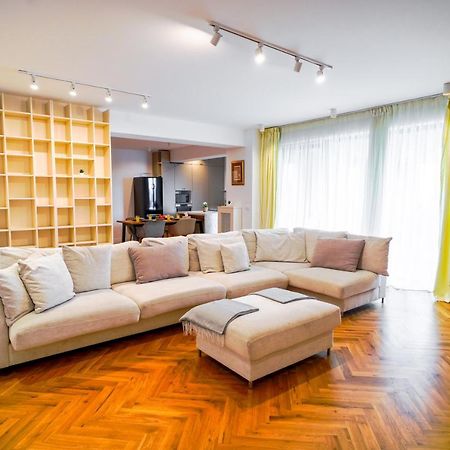 בוקרשט Luxury Central Park Apartment מראה חיצוני תמונה