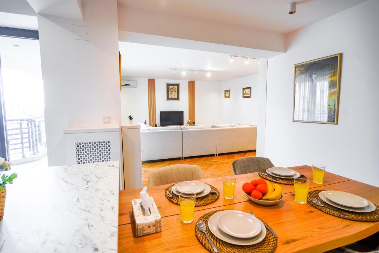 בוקרשט Luxury Central Park Apartment מראה חיצוני תמונה